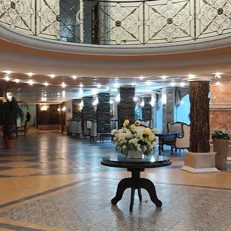 на метри от плажа Apartment